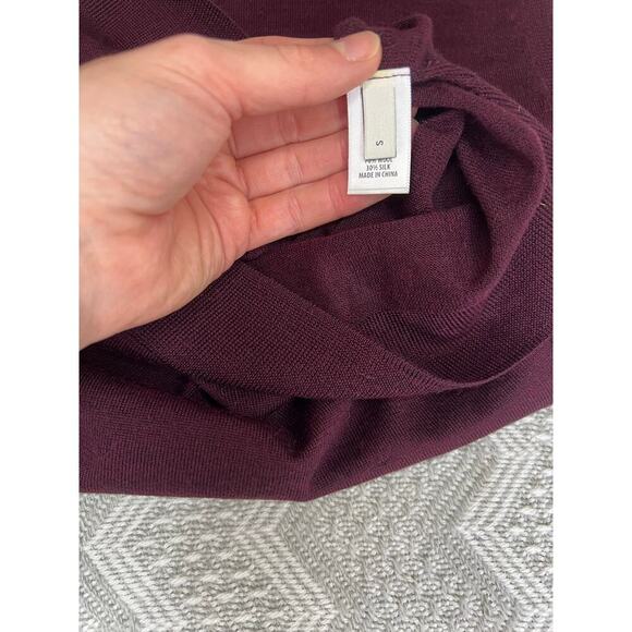 St. John Sleeveless Wool & Silk Sweater in Aubergine size S NWT Sophisticated - Picture 5 of 9